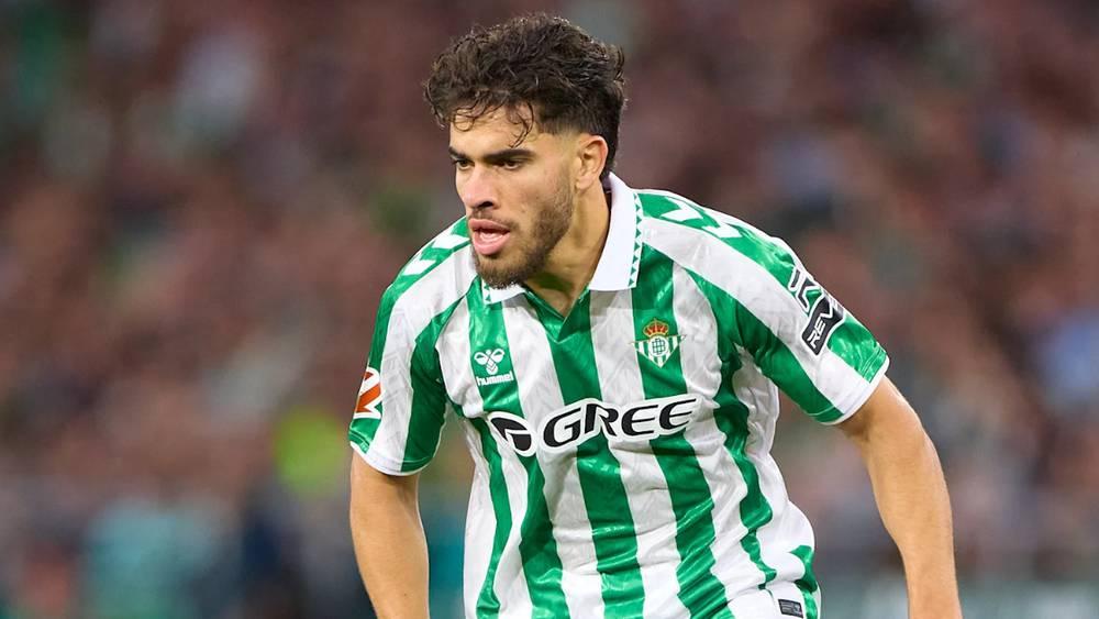 الراتب يعيق انتقال الزلزولي إلى كومو وروما يدخل على الخط!