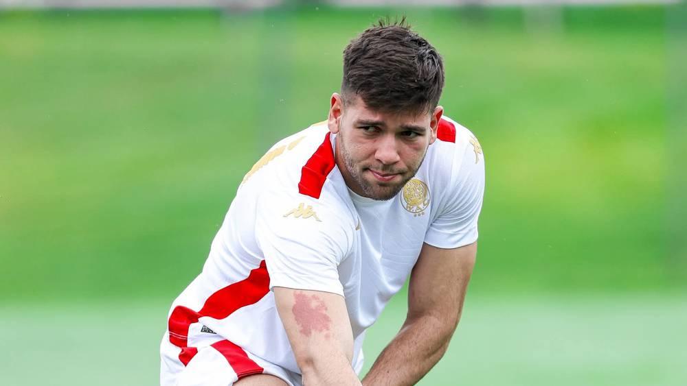 البرازيلي فيريرا يلتحق بتداريب الوداد استعدادًا لموقعة مانشستر سيتي