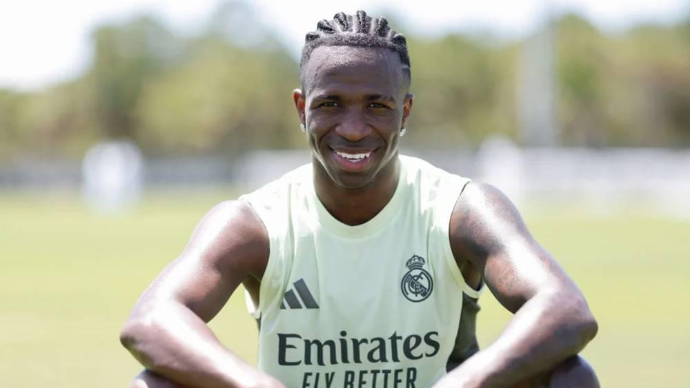 فينيسيوس: "نريد الفوز بكأس العالم للأندية لأن الناس لا ينسون اللقب الأول أبداً"