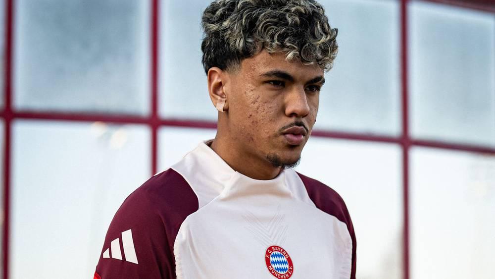 أزنو: "مستقبلي غير واضح وإذا لم أحصل على وقت للعب في البايرن فسيتعين علينا إيجاد حل"