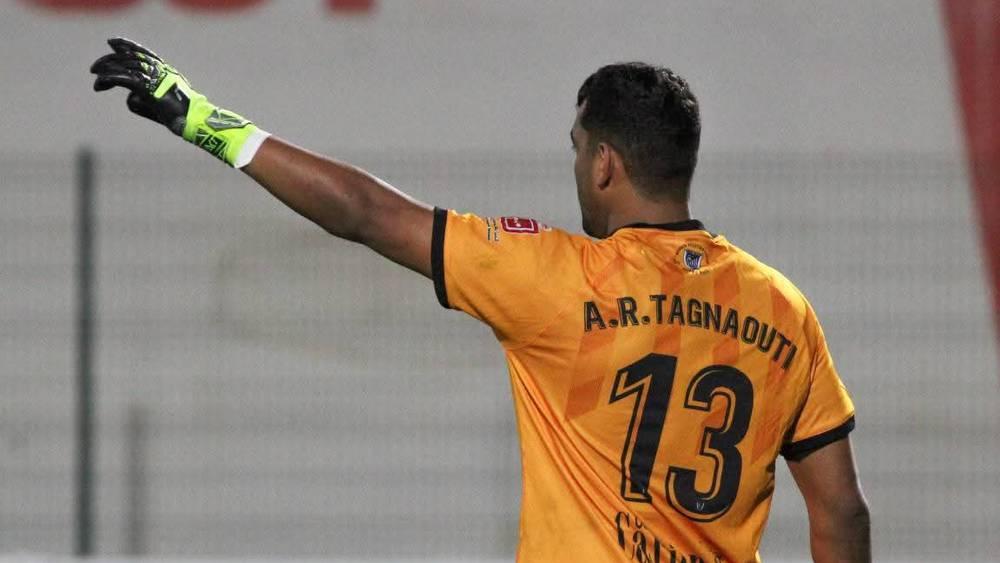 جماهير الجيش الملكي ترفض التعاقد مع التكناوتي وتطالب بانتدابات وازنة