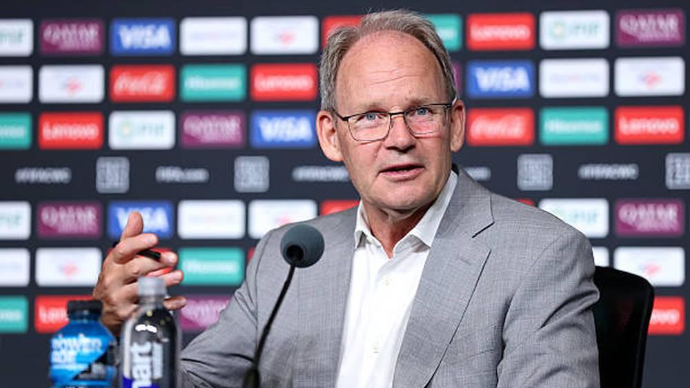 مدرب سياتل: "حكيمي ينطلق دائما في الرواق الأيمن ووضعنا العديد من اللاعبين لتغطيته"