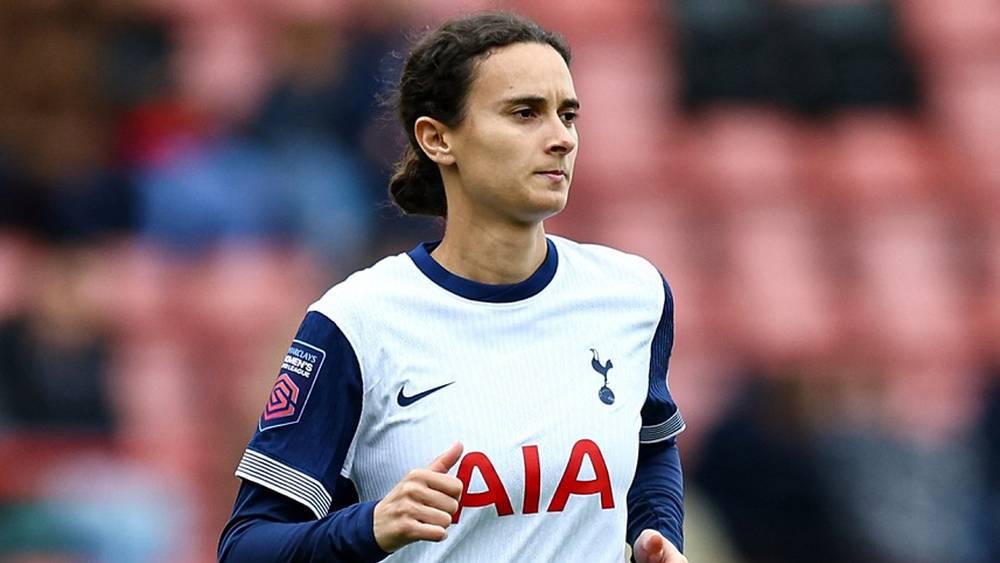 توتنهام يعلن رحيل روزيلا عيان بعد انتهاء عقدها مع الفريق