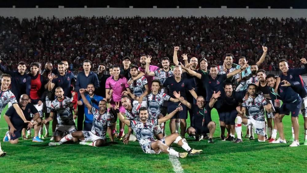 أولمبيك آسفي يُتوج بطلا لكأس العرش للمرة الأولى في تاريخه بعد فوزه على بركان بركلات الترجيح (6-5)