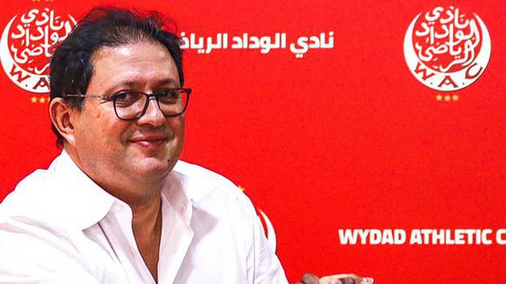 بعد رحيل مايلولا.. الغموض يلف صفقات الإعارة في عهد آيت منا