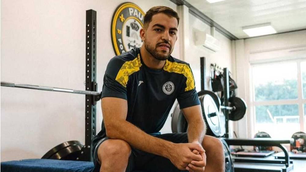 رسميا/ نادي إف سي باو الفرنسي يعلن تعاقده مع المهاجم المغربي عمر صديق على سبيل الإعارة