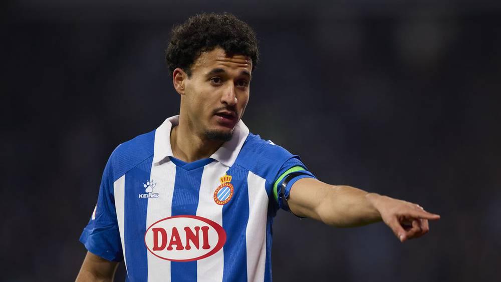 عمر الهلالي يغيب عن استعدادات إسبانيول بسبب عدم استكمال برنامجه العلاجي