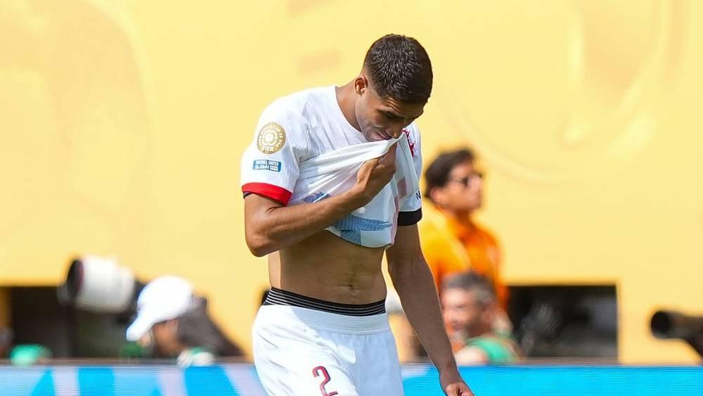 إنطلق في 25 يوليوز الماضي وانتهى اليوم.. حكيمي يختتم موسما "ماراثونيا" شهد لعبه لـ69 مباراة