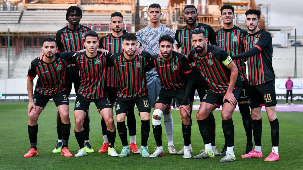 الجيش الملكي يواصل مسلسل التغيير.. النادي العسكري يعلن رحيل مجموعة من لاعبيه منهم إينونغا وبوخريص والحوبيب