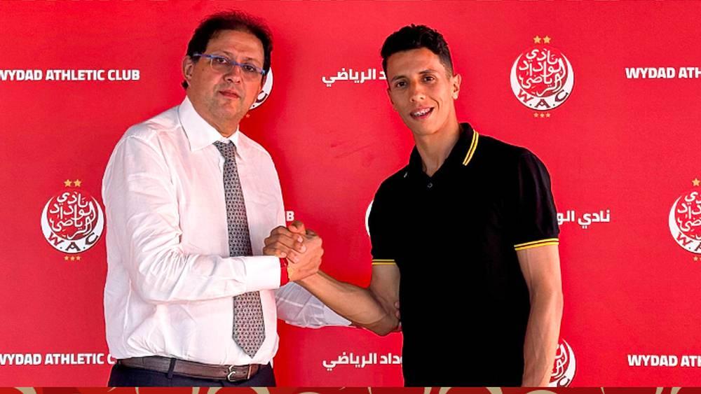 الواسطي: "سعيد بالعودة إلى الوداد وأتطلع لتحقيق الألقاب هذا الموسم"