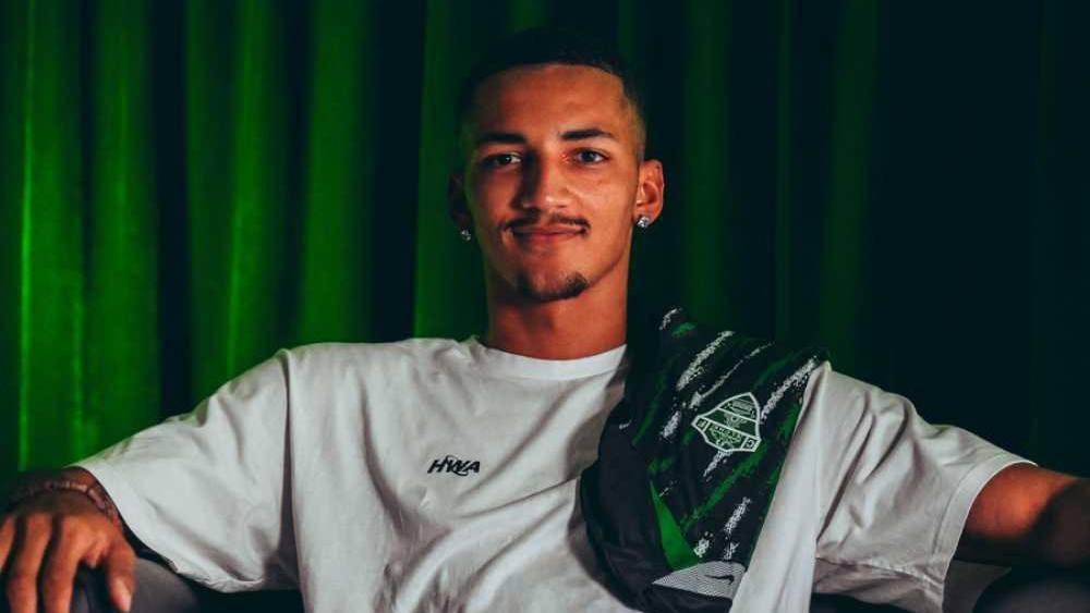 رسميا/ ريال مدريد يعلن انتقال ألفارو رودريغيز إلى إلتشي