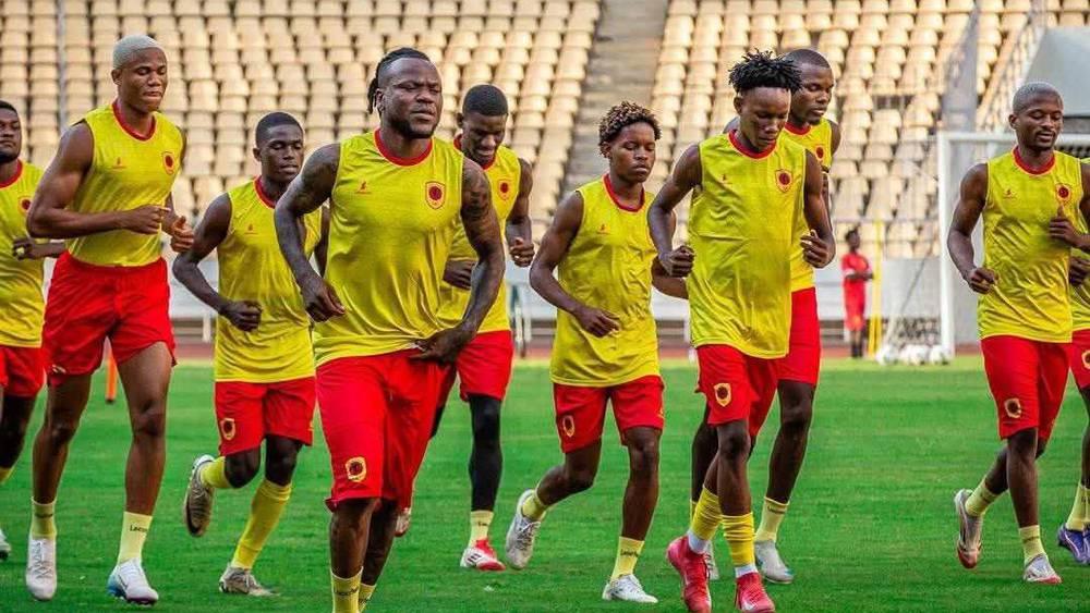 مجموعة المغرب/ منتخب أنغولا يعلن عن قائمته النهائية المشاركة في "الشان"