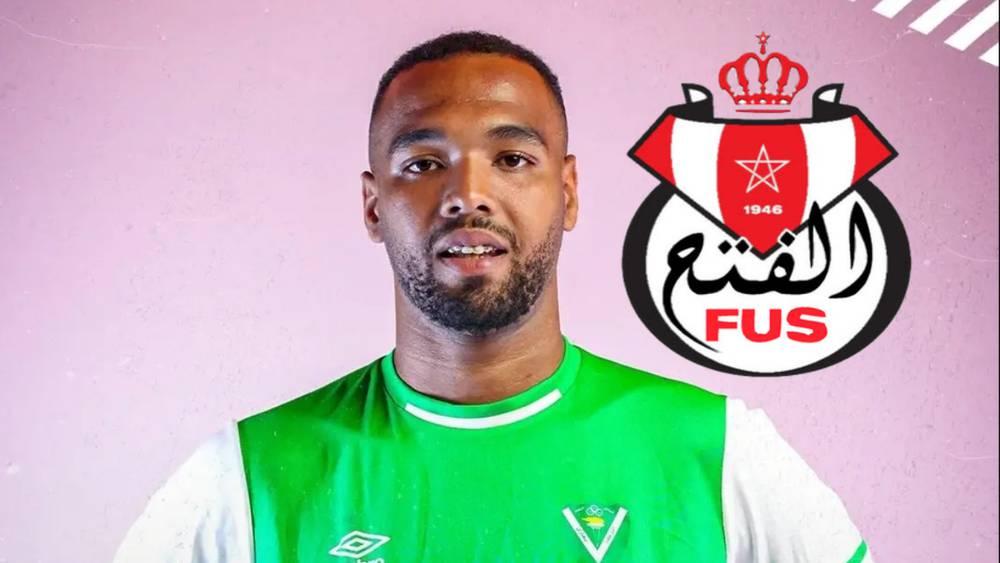 الفتح الرياضي يتعاقد مع المدافع أمين فرحان لموسمين