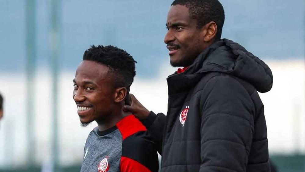 بعد توليه تدريب مولودية الجزائر.. موكوينا يسعى لضم مايلولا إلى فريقه