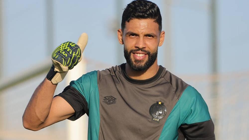 الكبيري العلوي: "نستعد ليلا ونهارا في معسكر أكادير من أجل إسعاد الجماهير الكبيرة لنادي الرجاء"