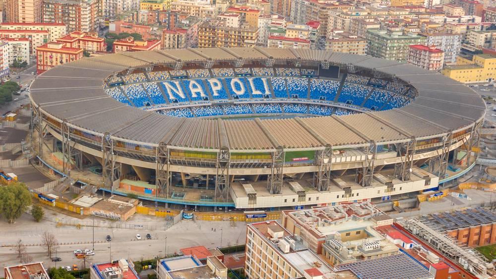 نهاية حقبة.. نابولي يتخلى عن ملعب "مارادونا" بعد 66 عامًا ويعلن نيته بناء ملعب جديد