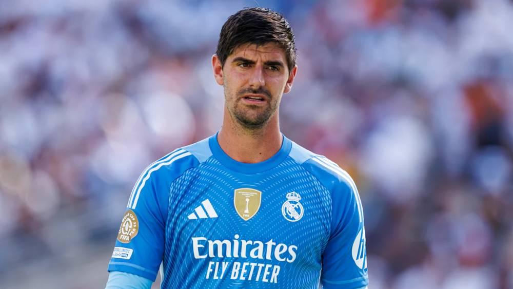 كورتوا: "أريد اللعب في ريال مدريد لأطول فترة ممكنة وحلمي هو إنهاء مسيرتي هناك"