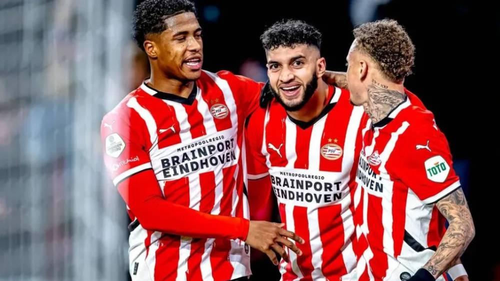 الصيباري يثير قلق جماهير أيندهوفن وسط تكهنات بشأن مستقبله