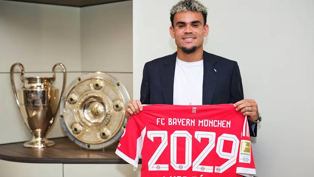 رسميا/ بايرن ميونخ يعلن ضم لويس دياز بعقد يمتد لغاية 2029