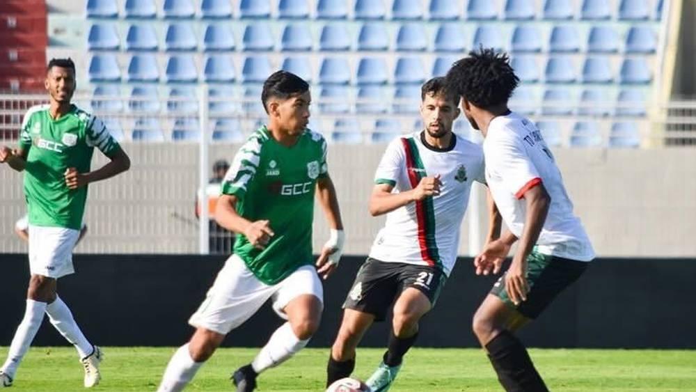 بعد تفاهم المدربين.. تأجيل المباراة الودية بين الجيش الملكي والدفاع الجديدي إلى صباح الغد بدلا من يومه الأربعاء