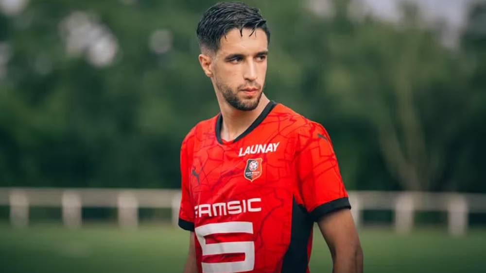 بلد الوليد على بُعد خطوات من ضم المغربي محمد جواب