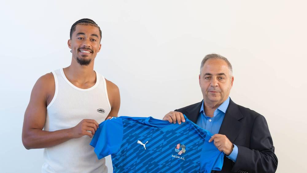 زيزي (20 سنة) من نانت إلى نيوم.. فضّل 4 ملايين يورو في السعودية على عرض فياريال