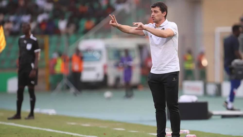 مدرب المنتخب الأنغولي: "أظهرنا شجاعة أمام المنتخب المغربي لكننا افتقدنا للنجاعة الهجومية"