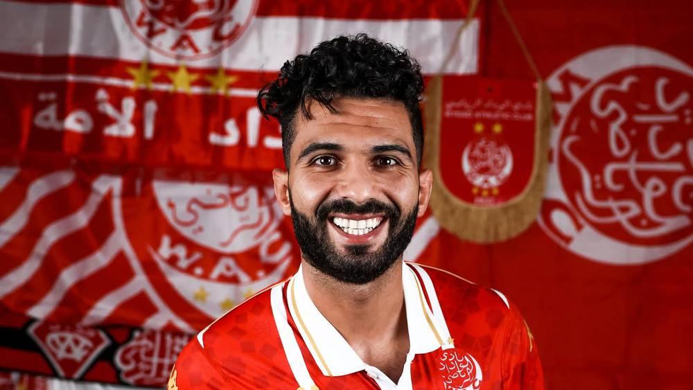 وليد الصبار: "سعيد بانضمامي إلى الوداد وأنتظر الجماهير في المدرجات"