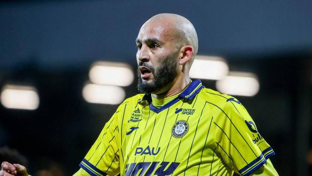 الكوكب المراكشي يضم خالد بوطيب رغم اعتراض الجماهير