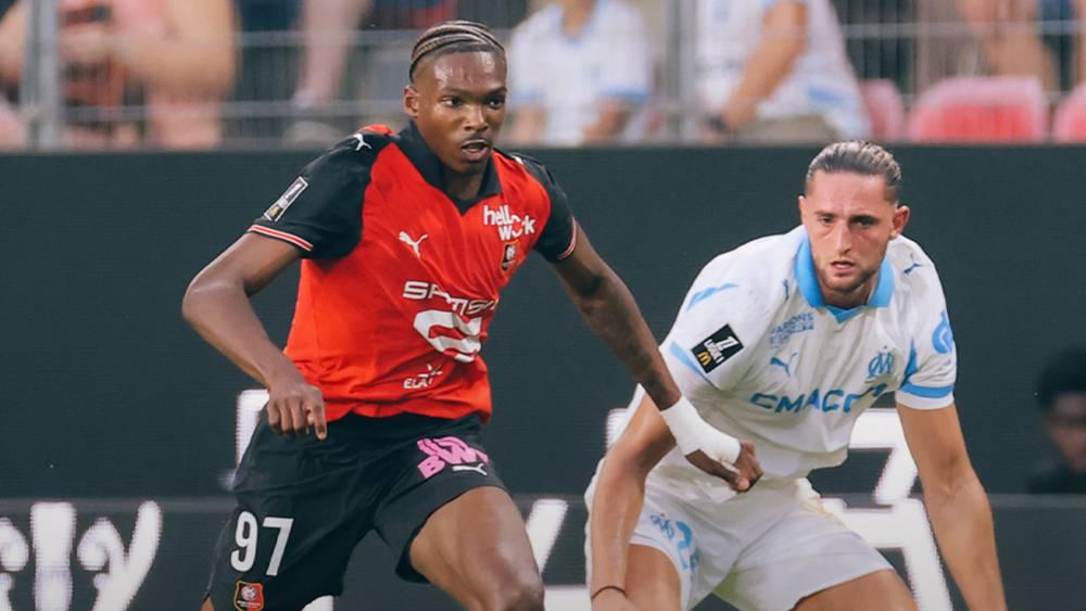 مارسيليا يدشن الموسم الجديد من "الليغ1" بهزيمة ضد رين.. المباراة شهدت طرد المغربي أيت بودلال