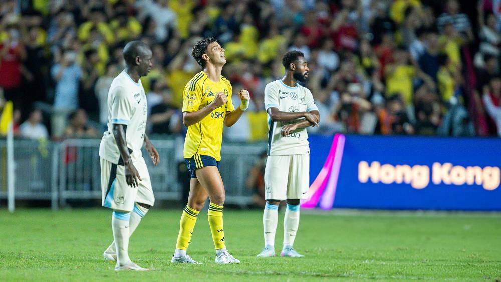 السوبر السعودي/ رغم النقص العددي.. النصر يتجاوز الاتحاد (2-1) وينتظر في النهائي المتأهل من الأهلي والقادسية