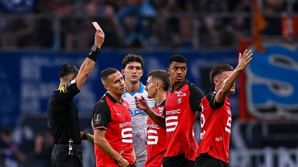 رسميا/ إيقاف أيت بودلال لمباراتين في "الليغ1" بعد طرده ضد مارسيليا