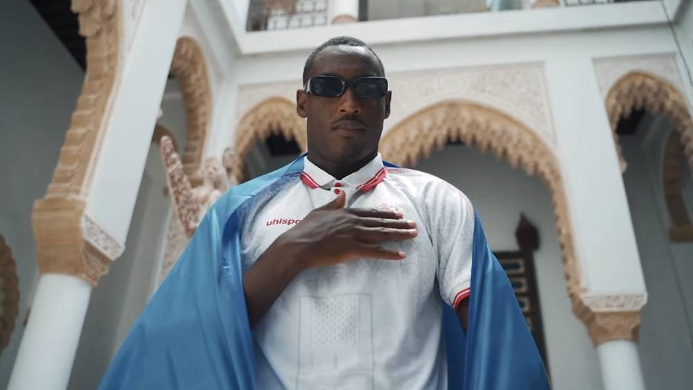 الفتح الرياضي يعلن ضم المهاجم الرواندي آرثر غيتيغو