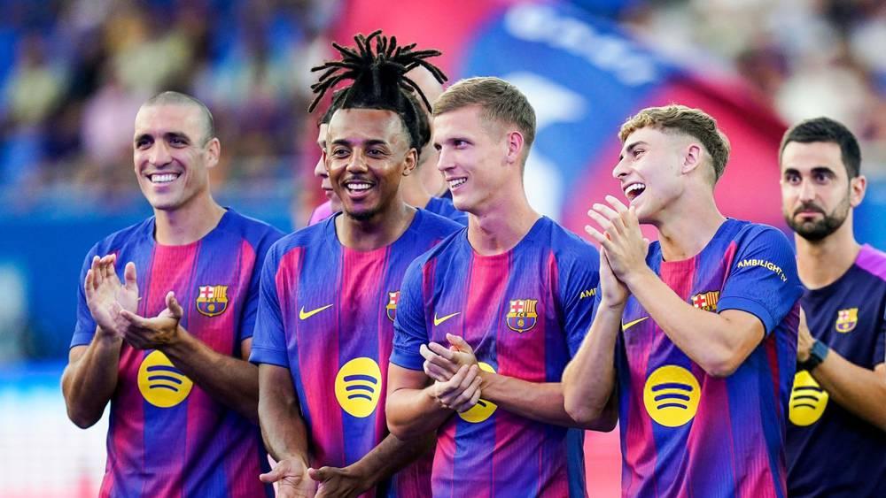 فليك يوجه رسالة شديدة اللهجة للثنائي كوندي وأولمو