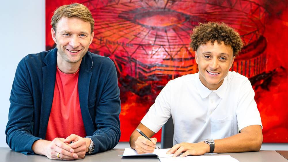 رسميا/ باير ليفركوزن يعلن تعاقده مع بنصغير لغاية 2030