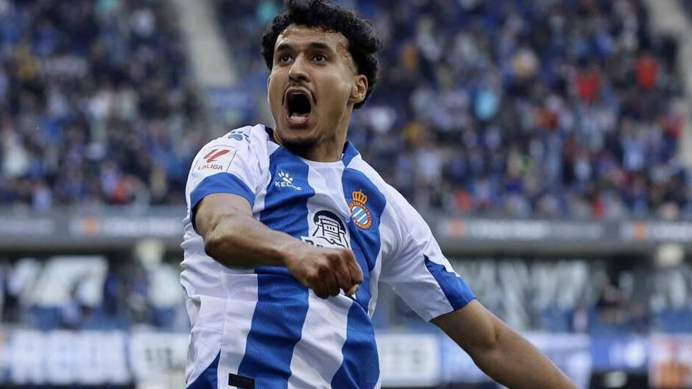 نوتنغهام فورست يقدم عرضا بقيمة 11 مليون يورو للتعاقد مع عمر الهيلالي قبل نهاية الميركاتو