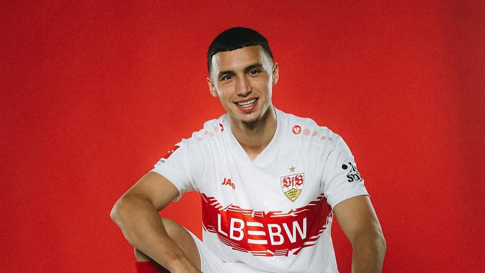 رسميا/ شتوتغارت الألماني يعلن تعاقده مع بلال الخنوس على سبيل الإعارة قادما من ليستر سيتي