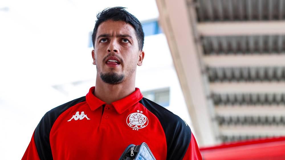 الوداد يعود إلى الدار البيضاء بعد خسارة نهائي كأس حميد الهزاز