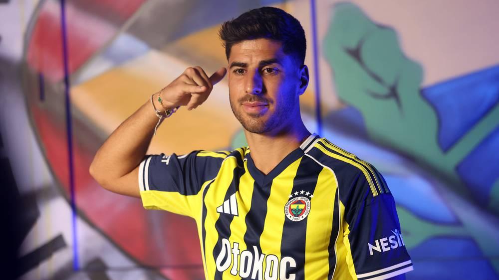 رسميا/ فنربخشة التركي يعلن ضم ماركو أسينسيو قادما من باريس سان جيرمان