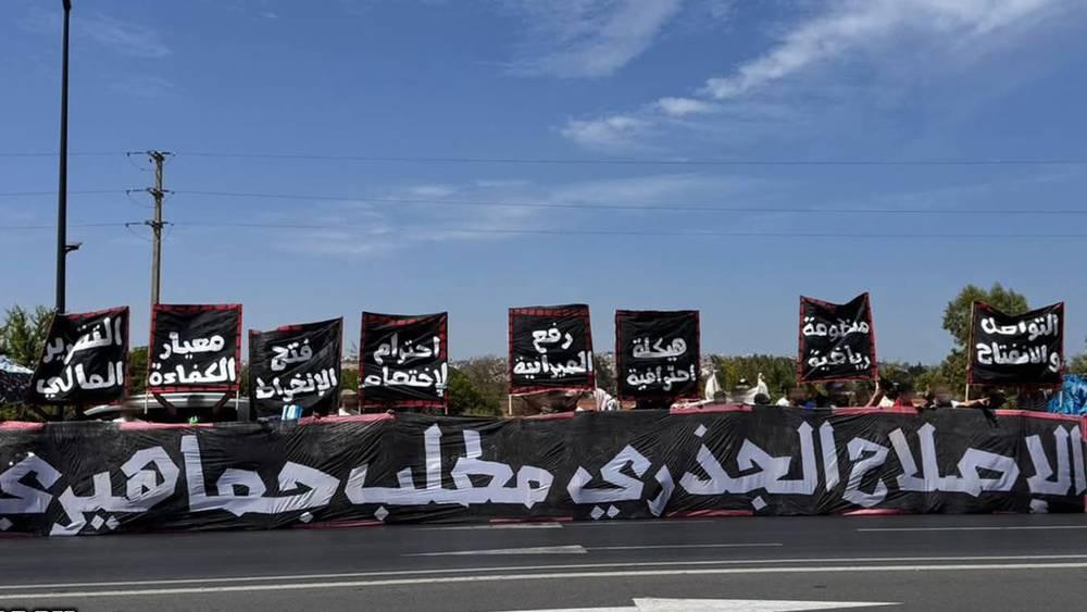 جماهير الجيش الملكي تعارض الاستقبال في الملعب الأولمبي وتطالب بالعودة إلى مركب مولاي عبد الله