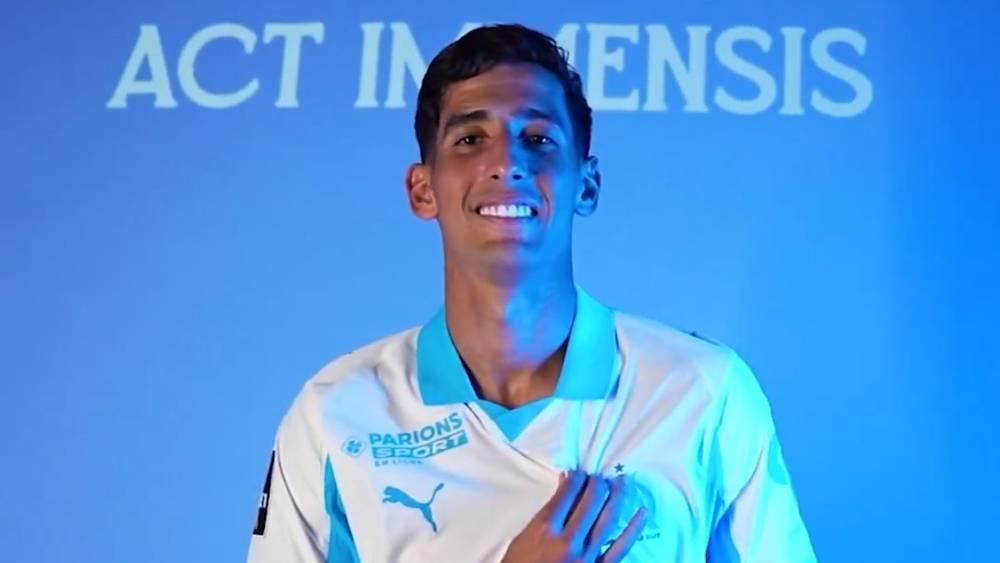 أكرد بعد توقيعه لمارسيليا: “سعيد بالانضمام لهذا النادي الكبير وأتطلع لاكتشاف أجواء ملعب فيلودروم الأسطوري”