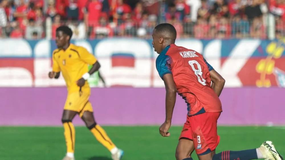 البطولة الاحترافية/ أولمبيك آسفي يتعادل أمام ضيفه اتحاد تواركة (1-1)