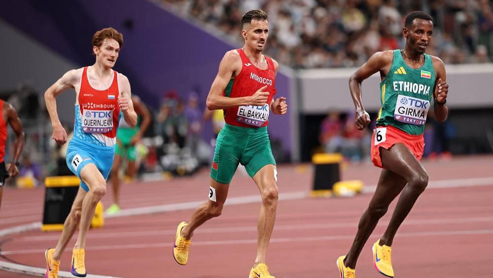 في آخر الأمتار.. البقالي يفشل في تحقيق الميدالية الذهبية ويكتفي بالمركز الثاني لسباق 3000 متر موانع في بطولة العالم لألعاب القوى