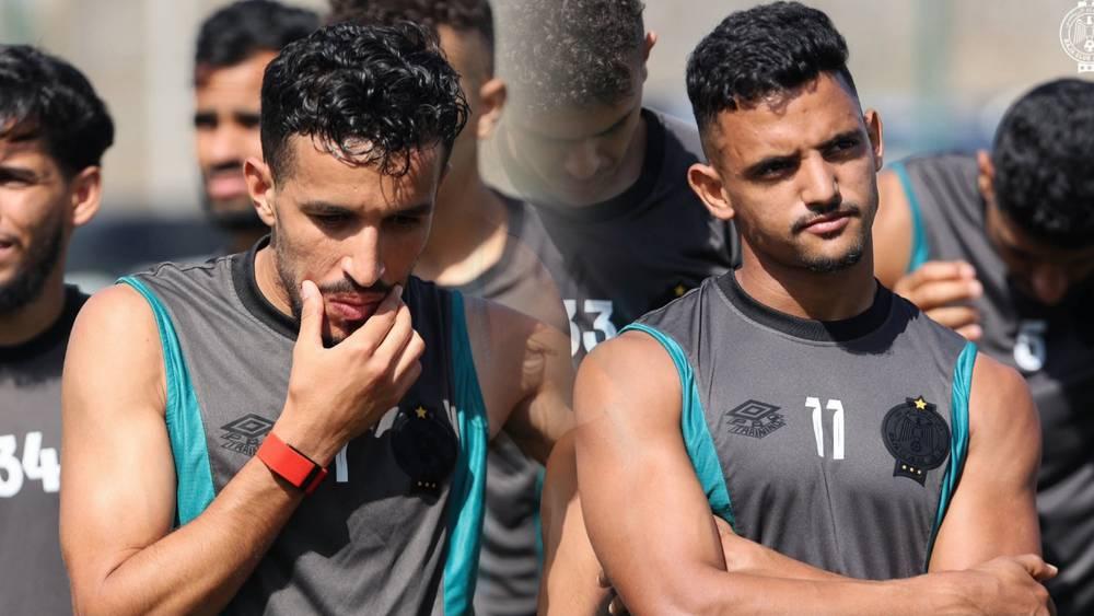 الرجاء الرياضي يختتم تحضيراته لمواجهة الجيش الملكي غدا الأربعاء في "دونور"