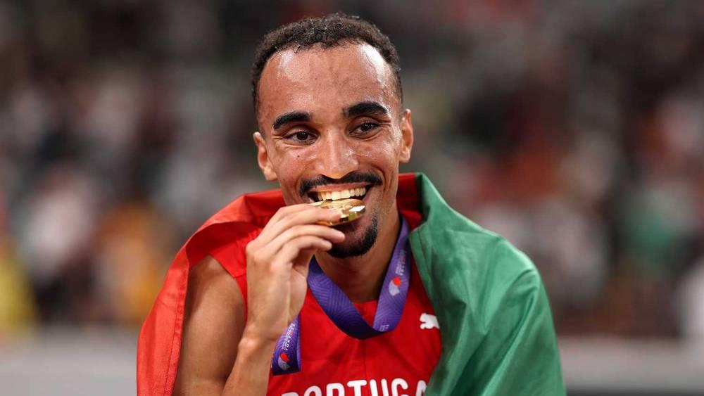 إسحاق ناظر من أصول مغربية يمنح البرتغال ذهبية 1500 متر