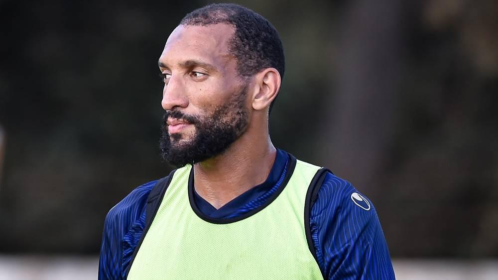 عبد الحميد: "لا يوجد فرق كبير بين الدوري الفرنسي والمغربي ومن الواجب علينا احترام وتقدير بطولتنا"