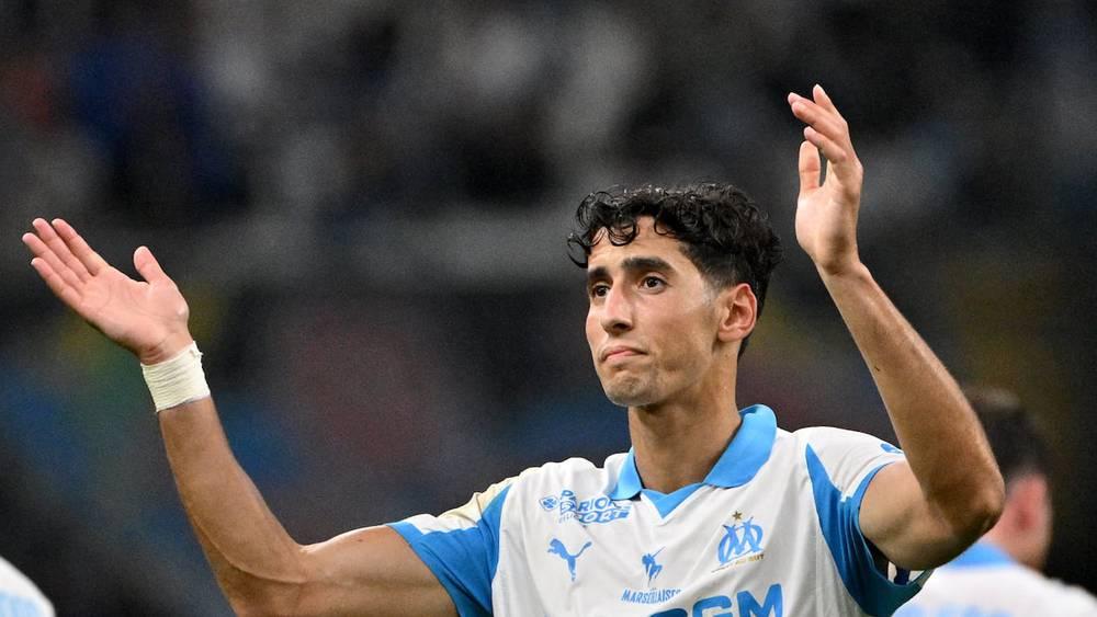 نايف أكرد يقترب من المشاركة في الكلاسيكو بين مارسيليا وباريس سان جيرمان