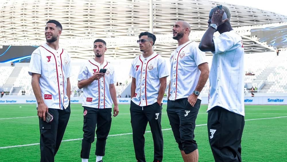 تشكيلة الوداد الرسمية أمام إ. يعقوب المنصور.. أبو الفتح ومايرز في الدفاع وأمرابط يقود الهجوم إلى جانب لورش وهنوري