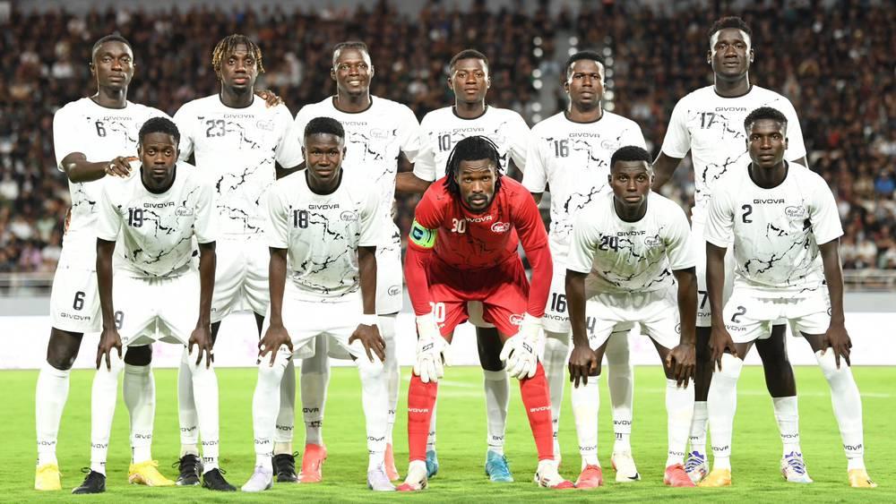 ريال دي بانجول لـ"البطولة": "استمتعنا باللعب ضد فريق كبير بقيمة الجيش ولم نأت للمنافسة فقط بل لعرض مواهبنا كخطة تسويقية"