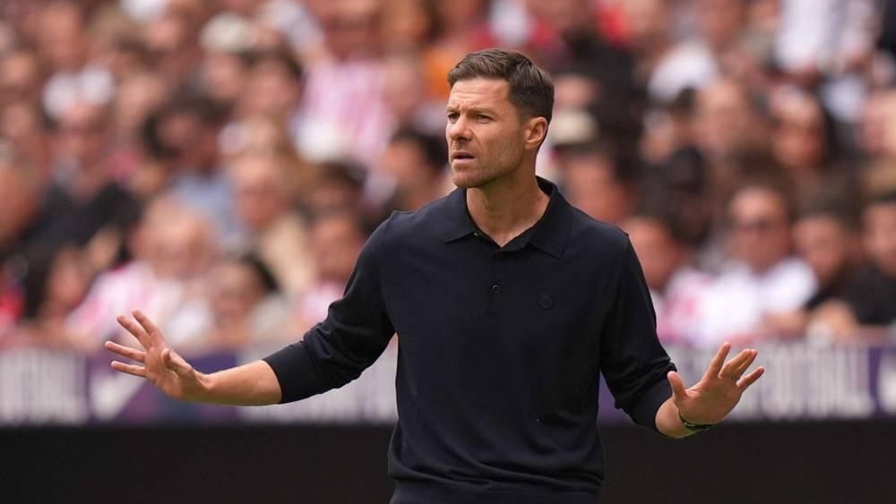 تشابي ألونسو: "قدمنا الكثير من الهدايا لأتلتيكو مدريد.. نستحق هذه الهزيمة"